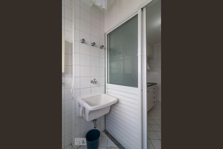 Apartamento para alugar com 72m², 3 quartos e 2 vagas Apartamento para alugar com 72m², 3 quartos e 2 vagasÁrea de serviço