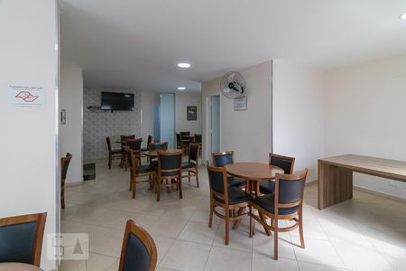 Apartamento para alugar com 72m², 3 quartos e 2 vagas Apartamento para alugar com 72m², 3 quartos e 2 vagasSalão de festas