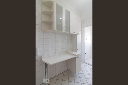 Apartamento para alugar com 72m², 3 quartos e 2 vagas Apartamento para alugar com 72m², 3 quartos e 2 vagasCozinha