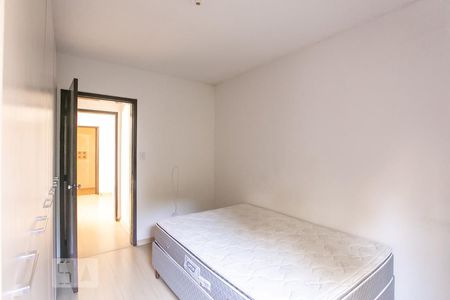 Quarto de apartamento para alugar com 1 quarto, 49m² em Partenon, Porto Alegre