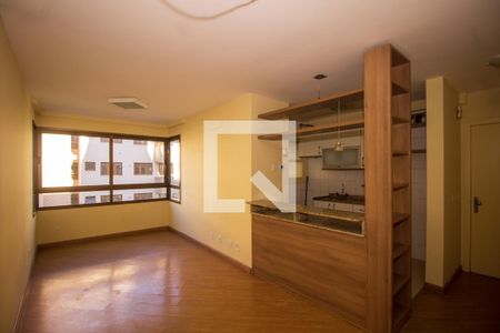Sala de apartamento à venda com 3 quartos, 80m² em Santana, Porto Alegre