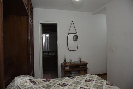 Apartamento à venda com 211m², 3 quartos e 2 vagasQuarto 3