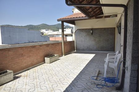 Apartamento à venda com 211m², 3 quartos e 2 vagasCobertura