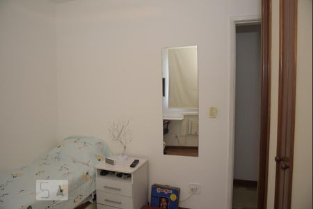 Apartamento à venda com 211m², 3 quartos e 2 vagasQuarto 2
