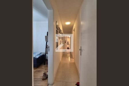 Apartamento à venda com 190m², 3 quartos e 2 vagasCorredor