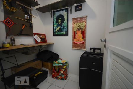 Quarto de Serviço de apartamento à venda com 2 quartos, 89m² em São Francisco, Niterói