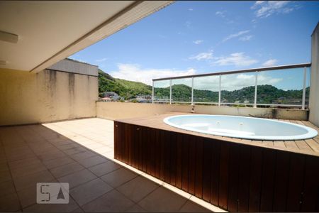 Apartamento à venda com 89m², 2 quartos e 1 vaga Apartamento à venda com 89m², 2 quartos e 1 vagaÁrea comum