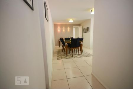 Apartamento à venda com 89m², 2 quartos e 1 vaga Apartamento à venda com 89m², 2 quartos e 1 vagaSala