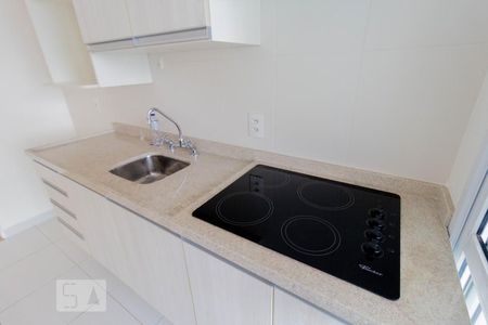 Cozinha de apartamento para alugar com 1 quarto, 46m² em Pinheiros, São Paulo