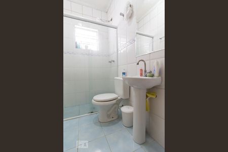 Banheiro de casa para alugar com 1 quarto, 25m² em Vila Olímpia, São Paulo