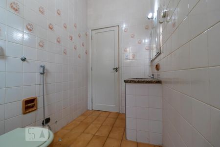 Casa à venda com 100m², 3 quartos e 2 vagasBanheiro