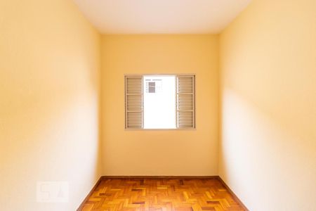 Casa à venda com 100m², 3 quartos e 2 vagasQuarto 02
