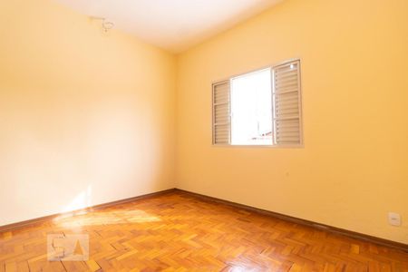 Casa à venda com 100m², 3 quartos e 2 vagasQuarto 03