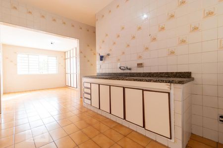 Casa à venda com 100m², 3 quartos e 2 vagasCozinha