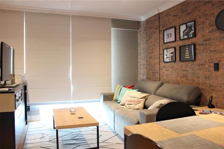 Sala de kitnet/studio para alugar com 1 quarto, 38m² em Barra da Tijuca, Rio de Janeiro