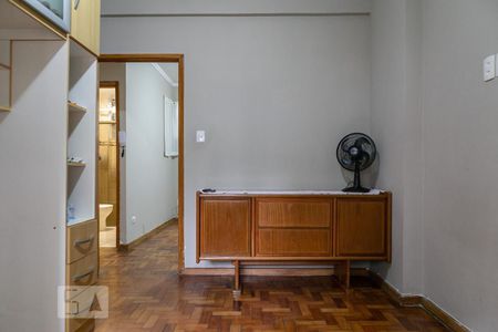 Quarto de apartamento para alugar com 2 quartos, 60m² em Aparecida, Santos
