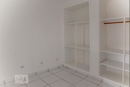 Quarto  de casa para alugar com 1 quarto, 60m² em Vila Londrina, São Paulo