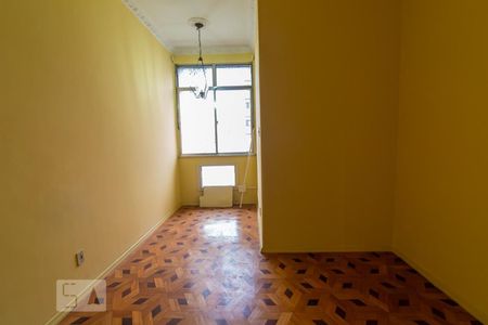 Apartamento à venda com 115m², 3 quartos e 1 vagaQuarto 2