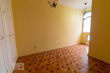 Apartamento à venda com 115m², 3 quartos e 1 vagaQuarto 2