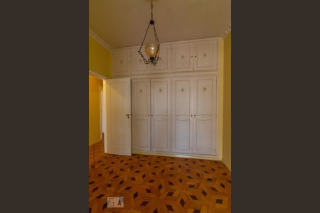 Apartamento à venda com 115m², 3 quartos e 1 vagaQuarto 2