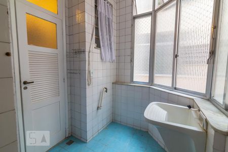 Apartamento à venda com 115m², 3 quartos e 1 vagaÁrea de Serviço