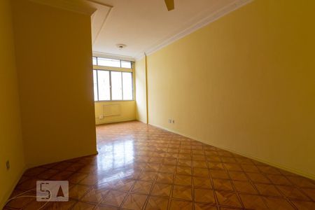 Apartamento à venda com 115m², 3 quartos e 1 vagaSala