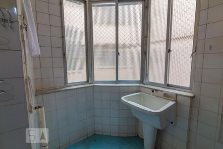 Apartamento à venda com 115m², 3 quartos e 1 vagaÁrea de Serviço