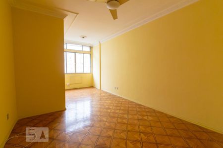 Apartamento à venda com 115m², 3 quartos e 1 vagaSala