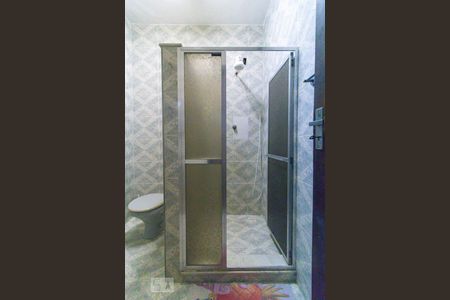 Casa à venda com 200m², 6 quartos e 4 vagasCasa Principal - Banheiro 2