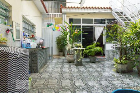 Casa à venda com 200m², 6 quartos e 4 vagasÁrea de Serviço