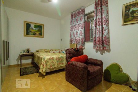 Casa à venda com 200m², 6 quartos e 4 vagasQuitinete 2 - Quarto e Sala