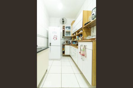 Casa à venda com 200m², 6 quartos e 4 vagasCasa Principal - Cozinha 