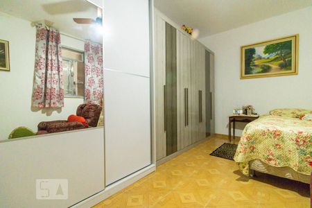 Casa à venda com 200m², 6 quartos e 4 vagasQuitinete 2 - Quarto e Sala