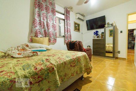 Casa à venda com 200m², 6 quartos e 4 vagasQuitinete 2 - Quarto e Sala