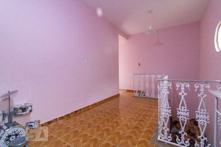 Casa Principal - Saleta de casa à venda com 6 quartos, 200m² em Braz de Pina, Rio de Janeiro