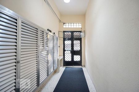 Apartamento à venda com 68m², 1 quarto e sem vagaEntrada