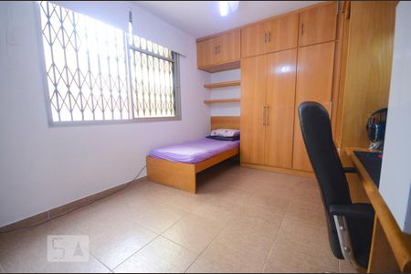 Apartamento à venda com 114m², 3 quartos e 1 vagaQuarto 2