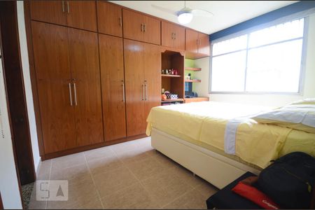 Apartamento à venda com 114m², 3 quartos e 1 vagaSuíte