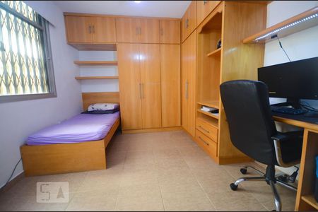 Apartamento à venda com 114m², 3 quartos e 1 vagaQuarto 2