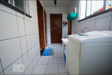 Apartamento à venda com 114m², 3 quartos e 1 vagaÁrea de Serviço