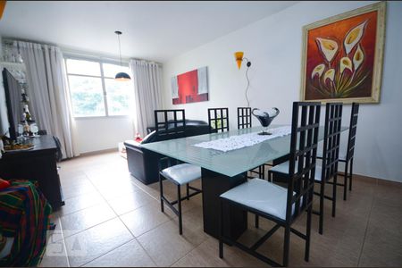 Sala de apartamento à venda com 3 quartos, 114m² em Santa Rosa, Niterói