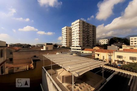 Vista de apartamento para alugar com 3 quartos, 100m² em Encantado, Rio de Janeiro