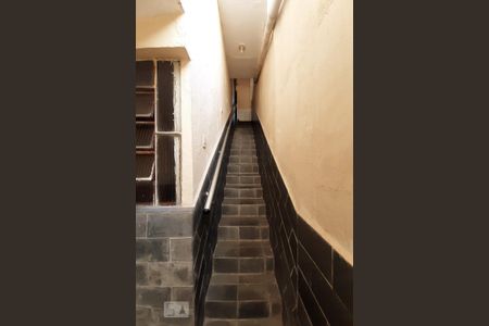 Escada de apartamento para alugar com 3 quartos, 100m² em Encantado, Rio de Janeiro