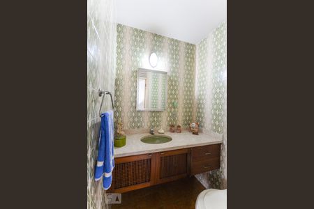 Apartamento à venda com 130m², 2 quartos e 1 vagaLavabo