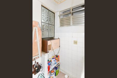 Apartamento à venda com 130m², 2 quartos e 1 vagaÁrea de Serviço