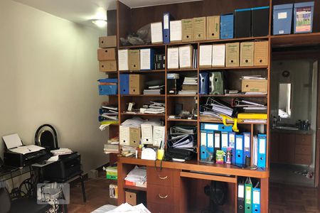 Casa à venda com 150m², 3 quartos e 2 vagasSuíte