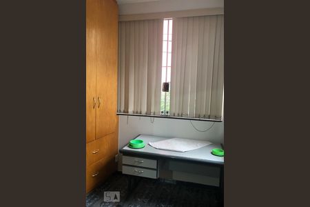 Casa à venda com 150m², 3 quartos e 2 vagasQuarto 1