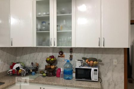 Casa à venda com 150m², 3 quartos e 2 vagasCozinha