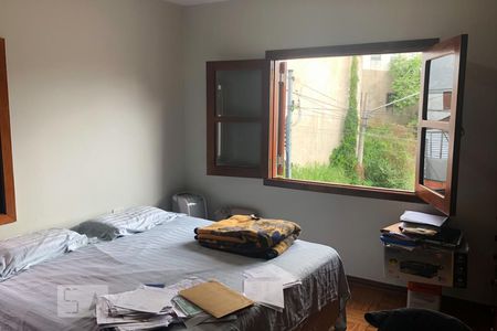 Casa à venda com 150m², 3 quartos e 2 vagasSuíte