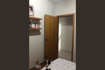 Casa à venda com 150m², 3 quartos e 2 vagasQuarto 2